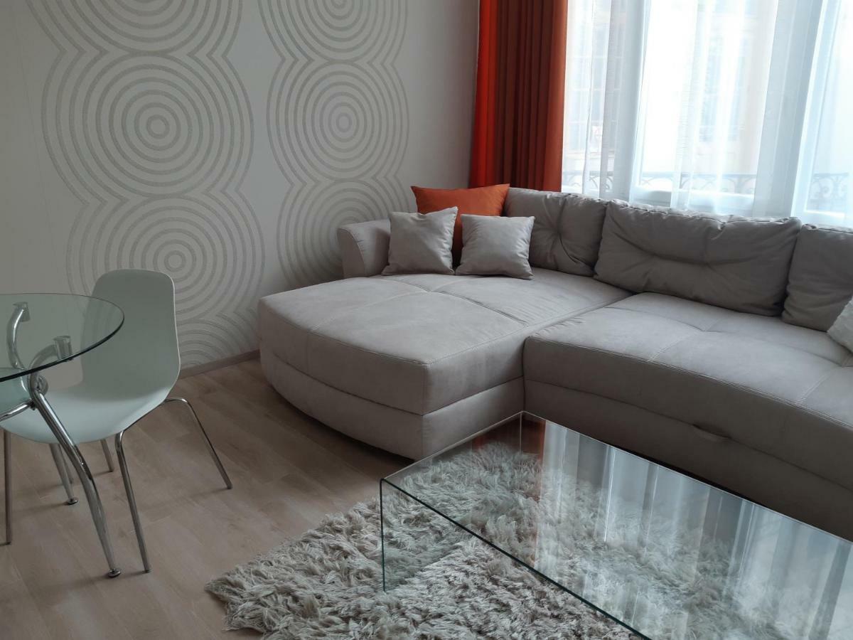 Modern, Quiet & Cozy Apartment In The Middle Of Downtown Near Danube At Fashion Street Budapest Ngoại thất bức ảnh