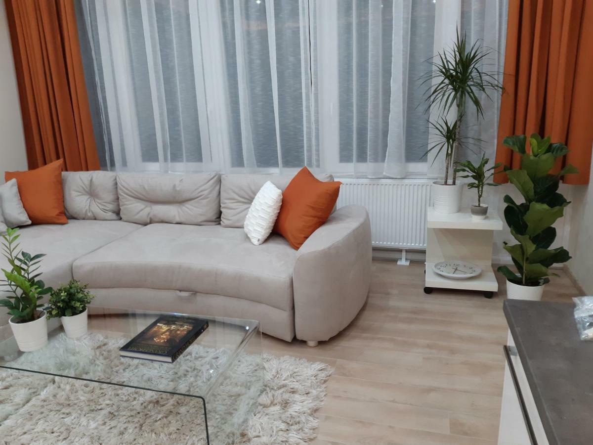 Modern, Quiet & Cozy Apartment In The Middle Of Downtown Near Danube At Fashion Street Budapest Ngoại thất bức ảnh