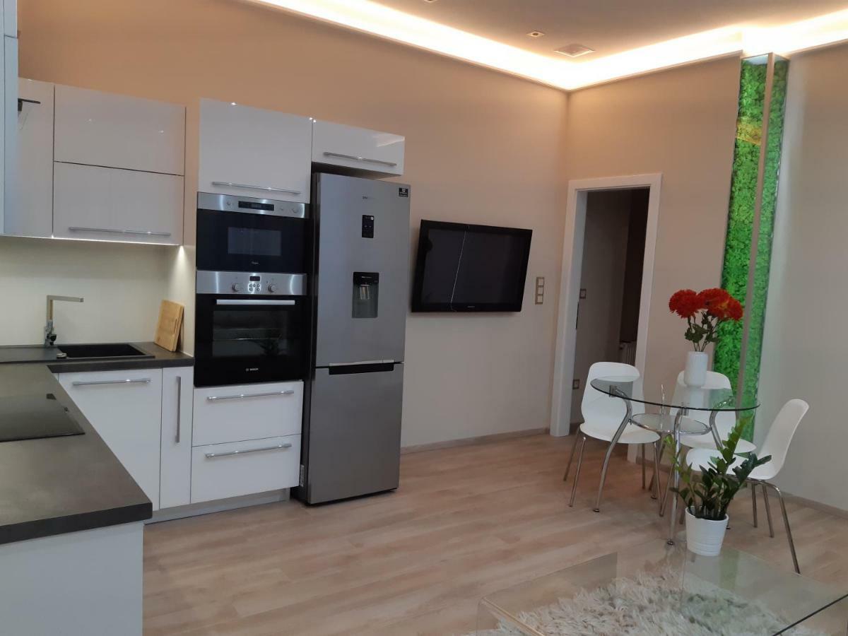 Modern, Quiet & Cozy Apartment In The Middle Of Downtown Near Danube At Fashion Street Budapest Ngoại thất bức ảnh