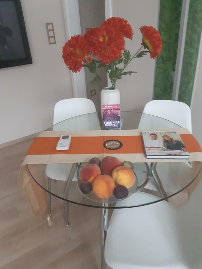 Modern, Quiet & Cozy Apartment In The Middle Of Downtown Near Danube At Fashion Street Budapest Ngoại thất bức ảnh