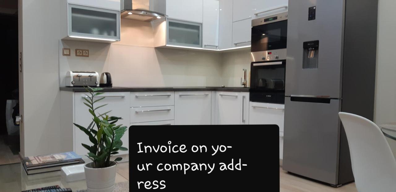 Modern, Quiet & Cozy Apartment In The Middle Of Downtown Near Danube At Fashion Street Budapest Ngoại thất bức ảnh
